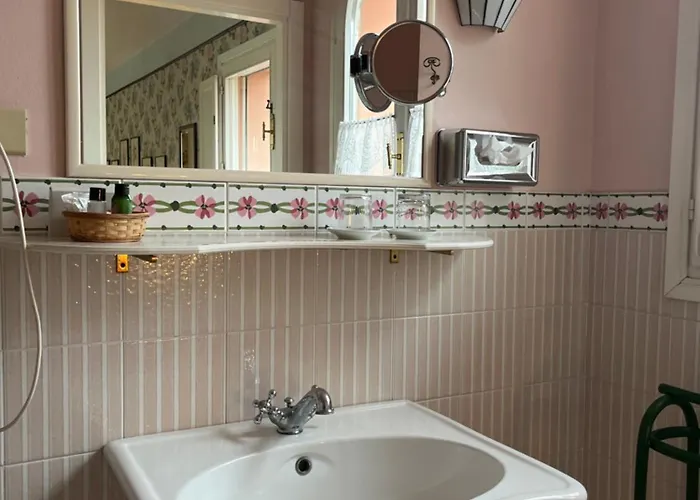 Solarola Castel Guelfo Di Bologna